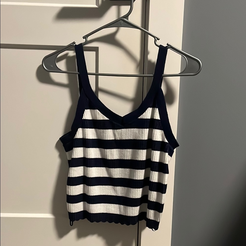 Universal Thread Striped Navy and White Women's Top